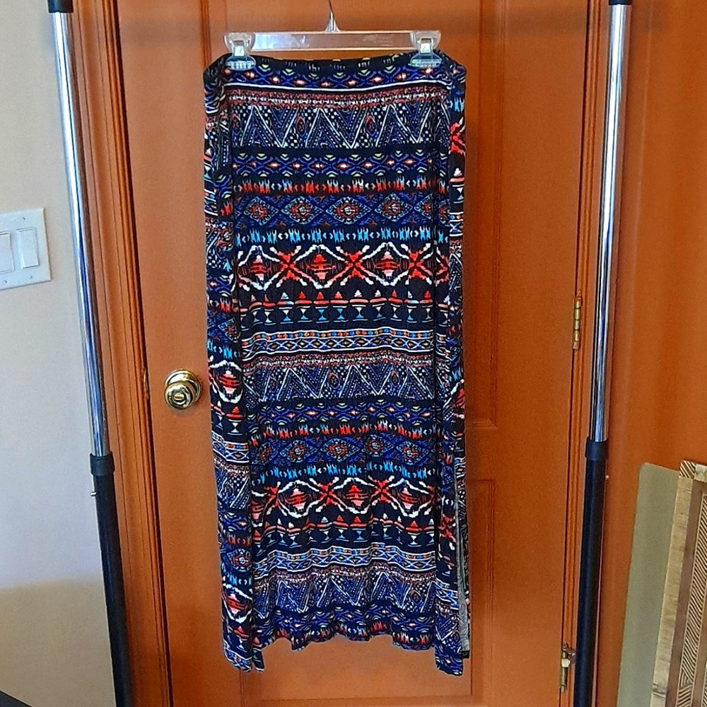 French Laundry (Long Skirt)